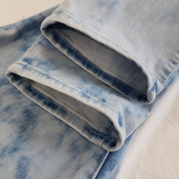 Universal Thread High Rise Skinny Jeans Ankle SIZE 16 Stretch Bleached Light Med - Picture 11 of 12